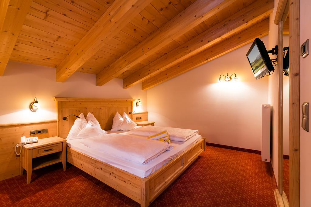 Hotel Schneeberg Family Spa Resort Ridanna Δωμάτιο φωτογραφία