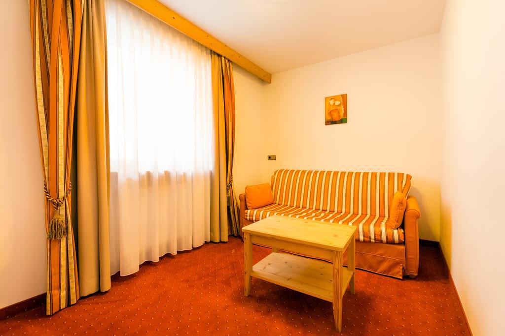 Hotel Schneeberg Family Spa Resort Ridanna Δωμάτιο φωτογραφία