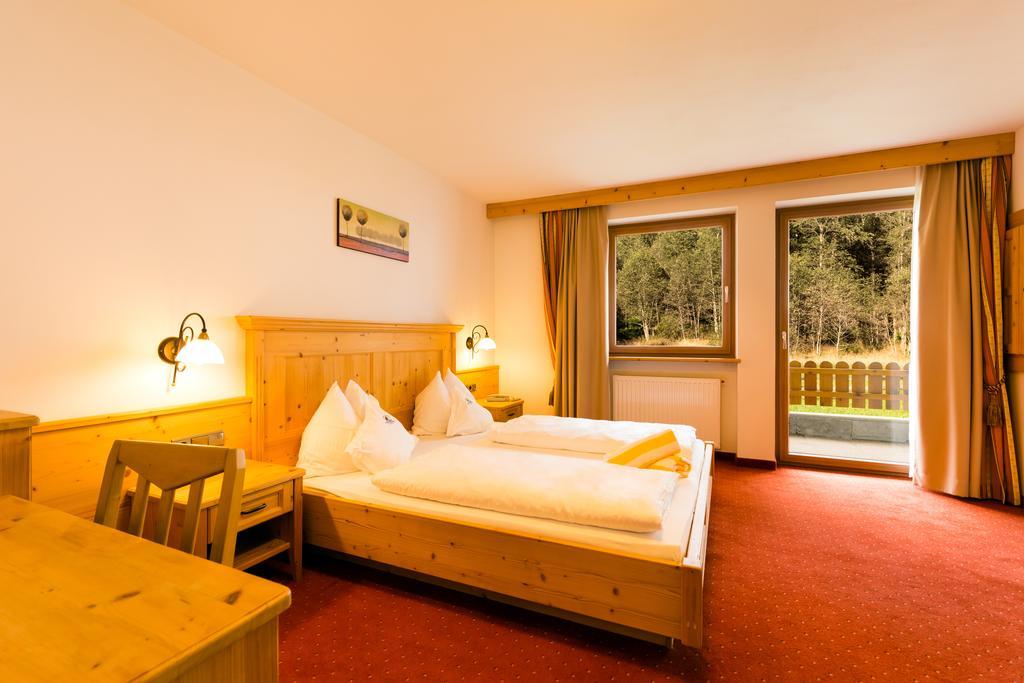 Hotel Schneeberg Family Spa Resort Ridanna Δωμάτιο φωτογραφία
